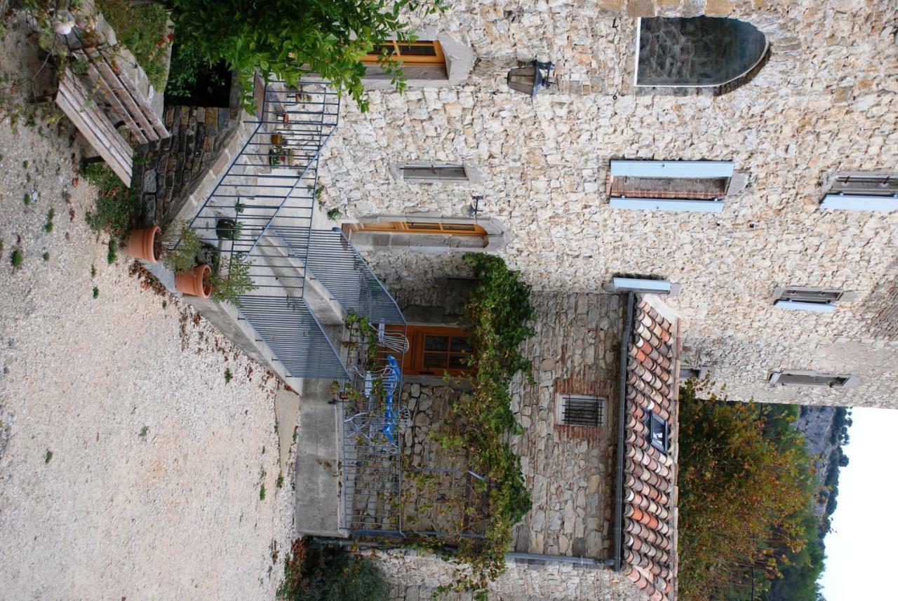 Les Jardins Du Mas Evesque Bed and Breakfast Rousson  Buitenkant foto
